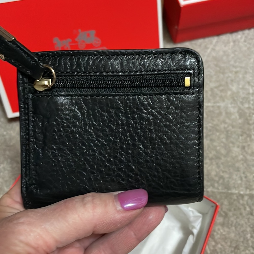 MWT Coach Madison black leather small wallet, cute detailing. Pockets galore - Picture 9 of 9